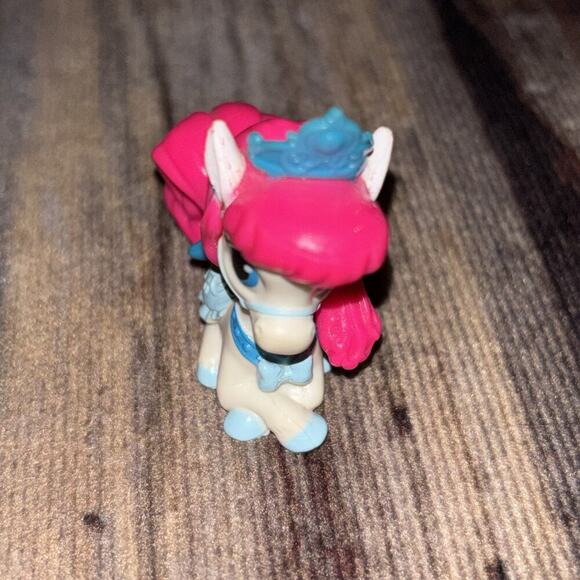 Disney Princess Palace Pets Mini Super Bright Bibbidy 2" Figure Whisker Haven - Picture 2 of 5